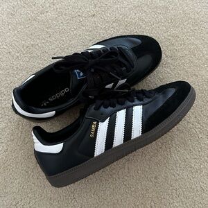 Adidas Sambas Black - Size 6W
